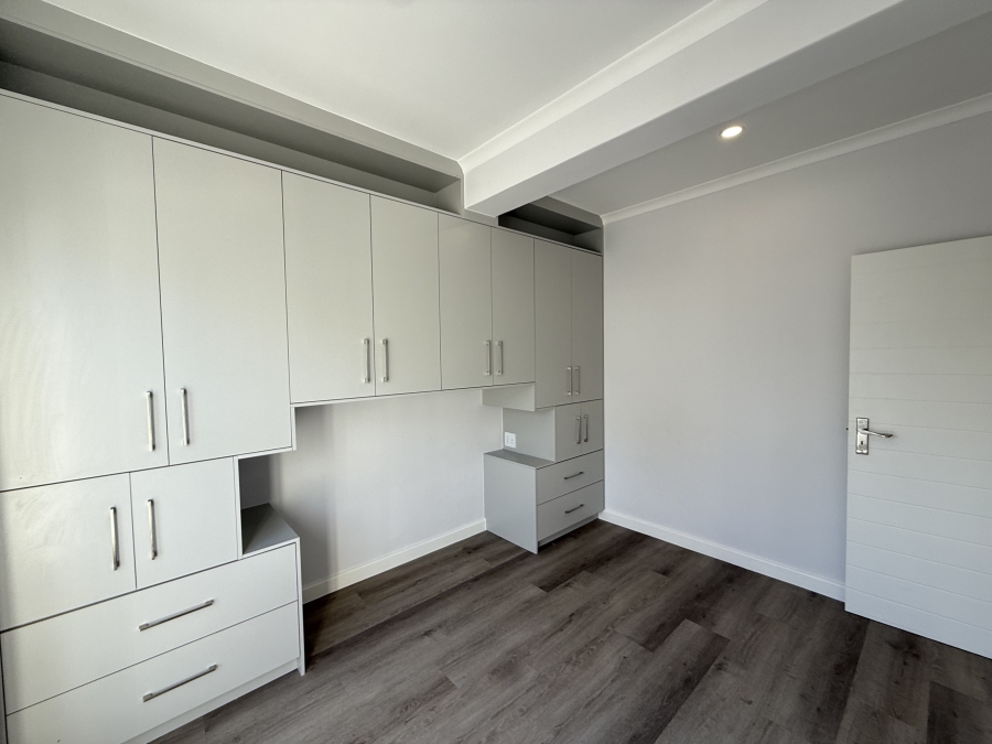 4 Bedroom Property for Sale in Sandown Western Cape